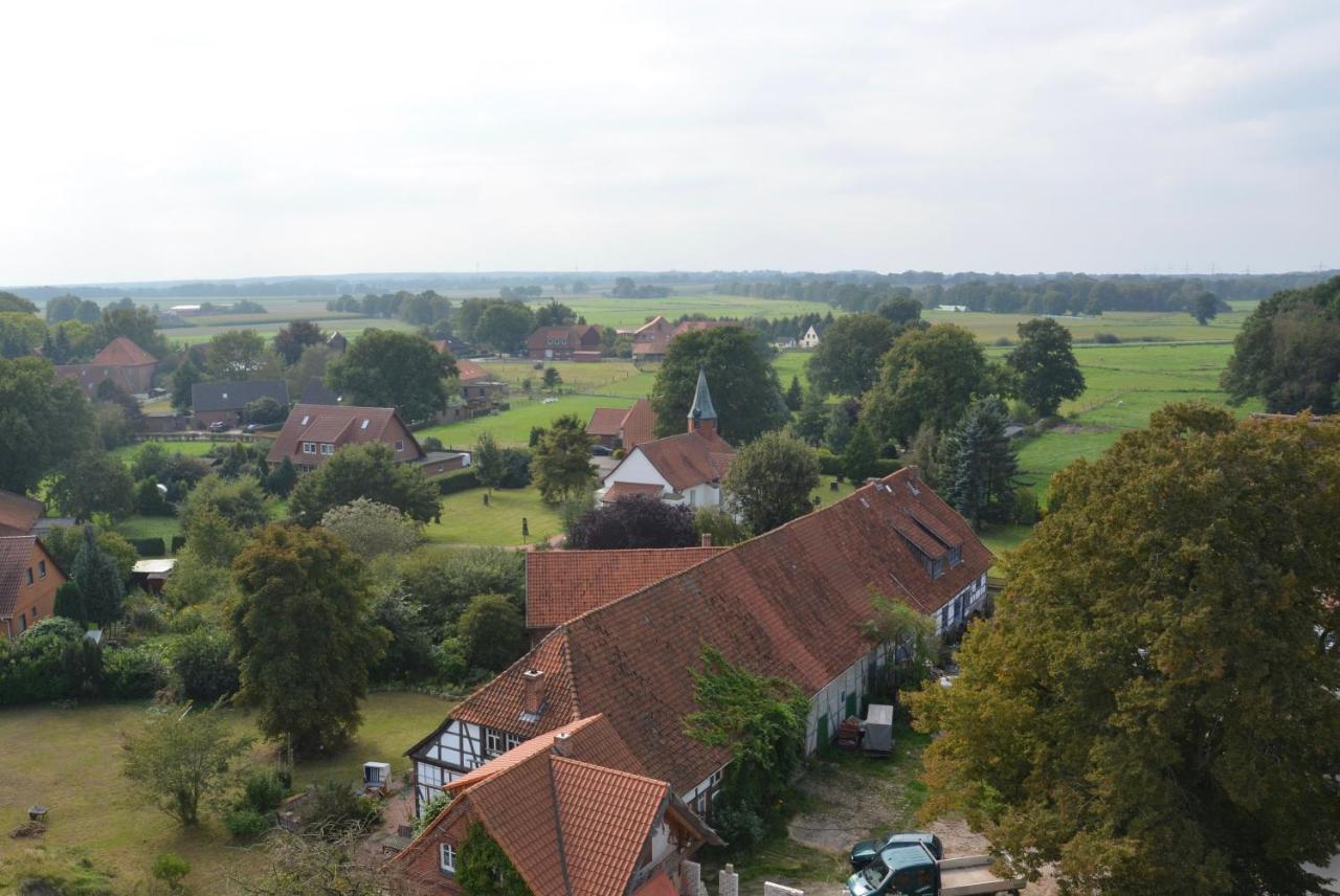 Ferienwohnung Im Edelhof Neustadt am Rubenberge Ngoại thất bức ảnh